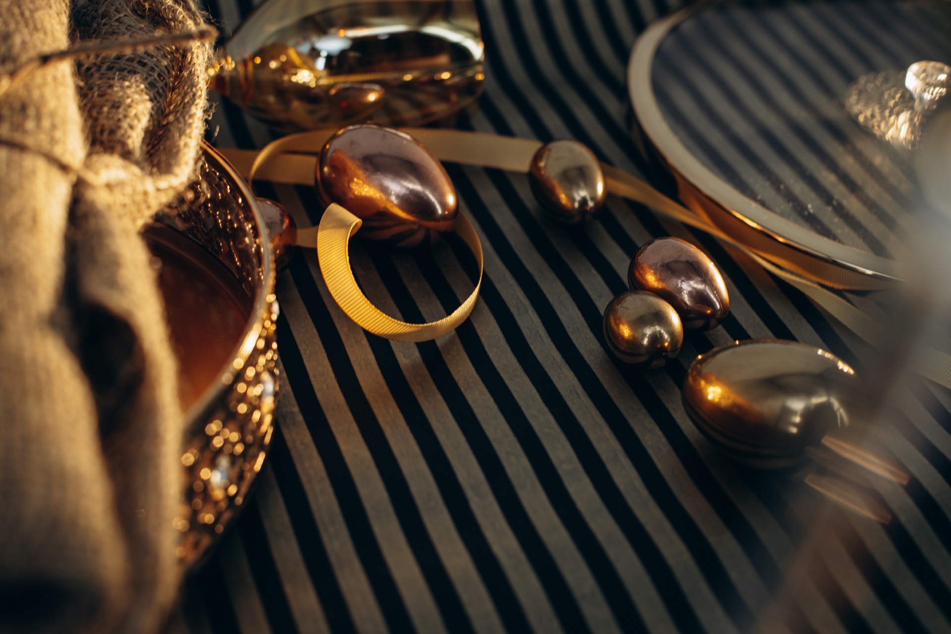 Gold accessories collection